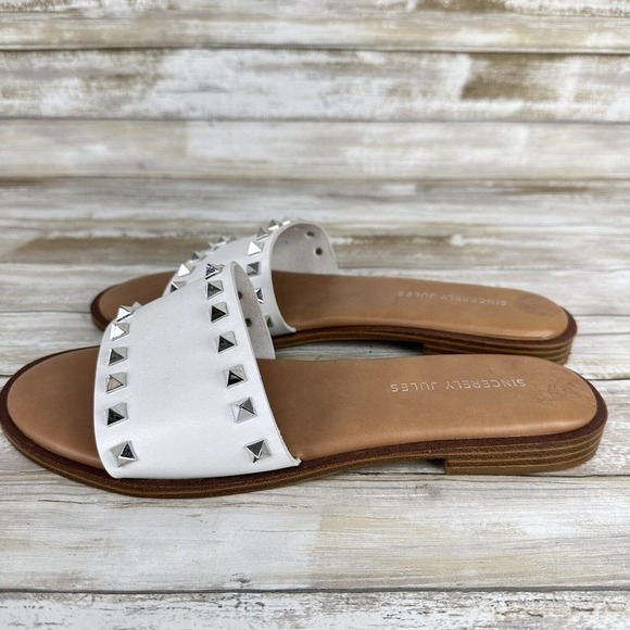 Sincerely Jules Tyler Studded Wide Strap Slide Sandals Size‎ 9 White Silver - Picture 3 of 10